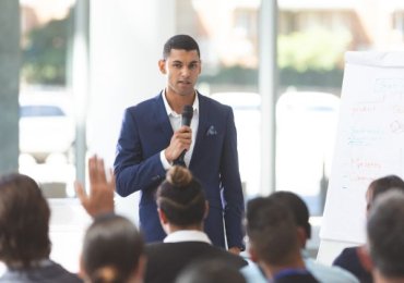 Corso – Parlare in pubblico: le basi del public speaking