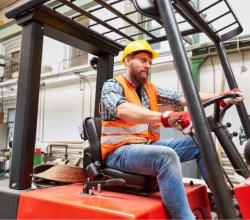 Corso Carrellista Elevatore – Ottieni il tuo patentino!