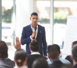 Corso – Parlare in pubblico: le basi del public speaking