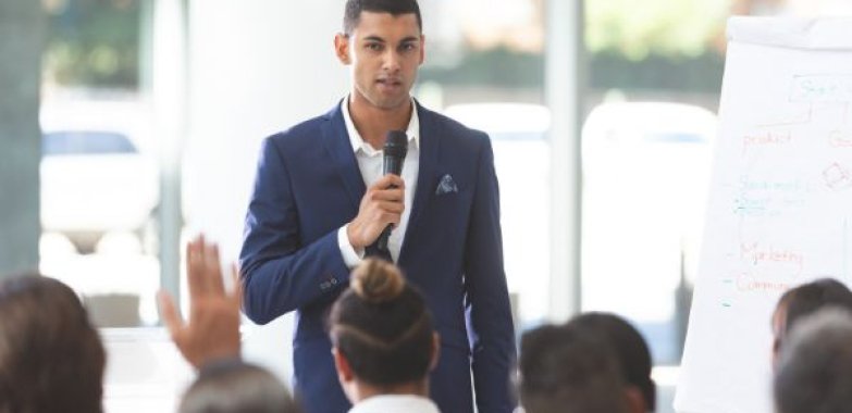 Corso – Parlare in pubblico: le basi del public speaking